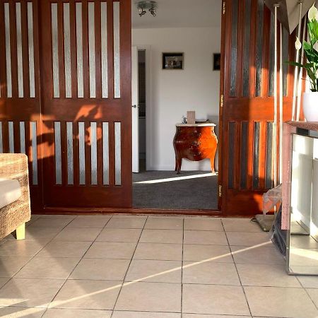 Beach Front Apartment With Free Parking, St Annes Литам Сент Аннс Екстериор снимка